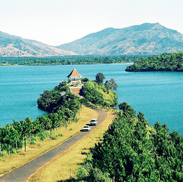 T'Nung Lake